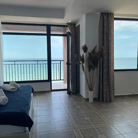 Pensiune Aqua By The Sea