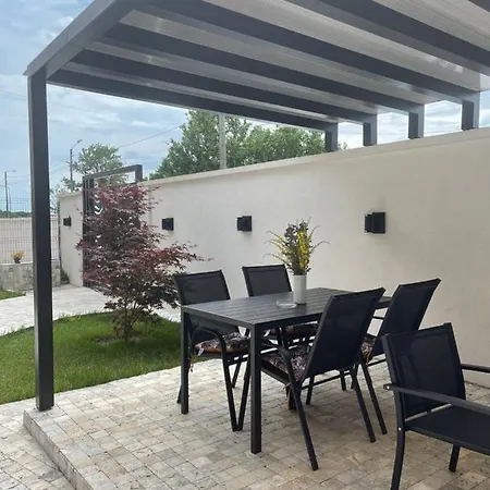 Guest house Aqua By The Sea