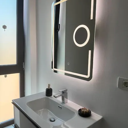 Aqua By The Sea ゲストハウス エフォリエ・スド