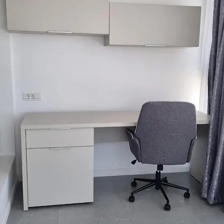 ゲストハウス Aqua By The Sea