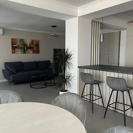 Aqua By The Sea エフォリエ・スド