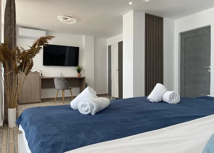 Guest house Aqua By The Sea