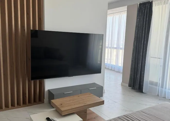 Guest house Aqua By The Sea 4*